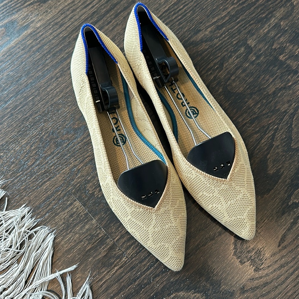 Rothy’s gold safari points, gently used condition, size 10